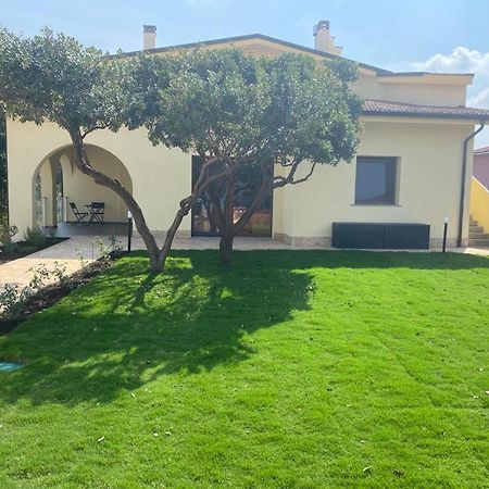 B&B Il Sogno Di Mario 카르보니아 외부 사진