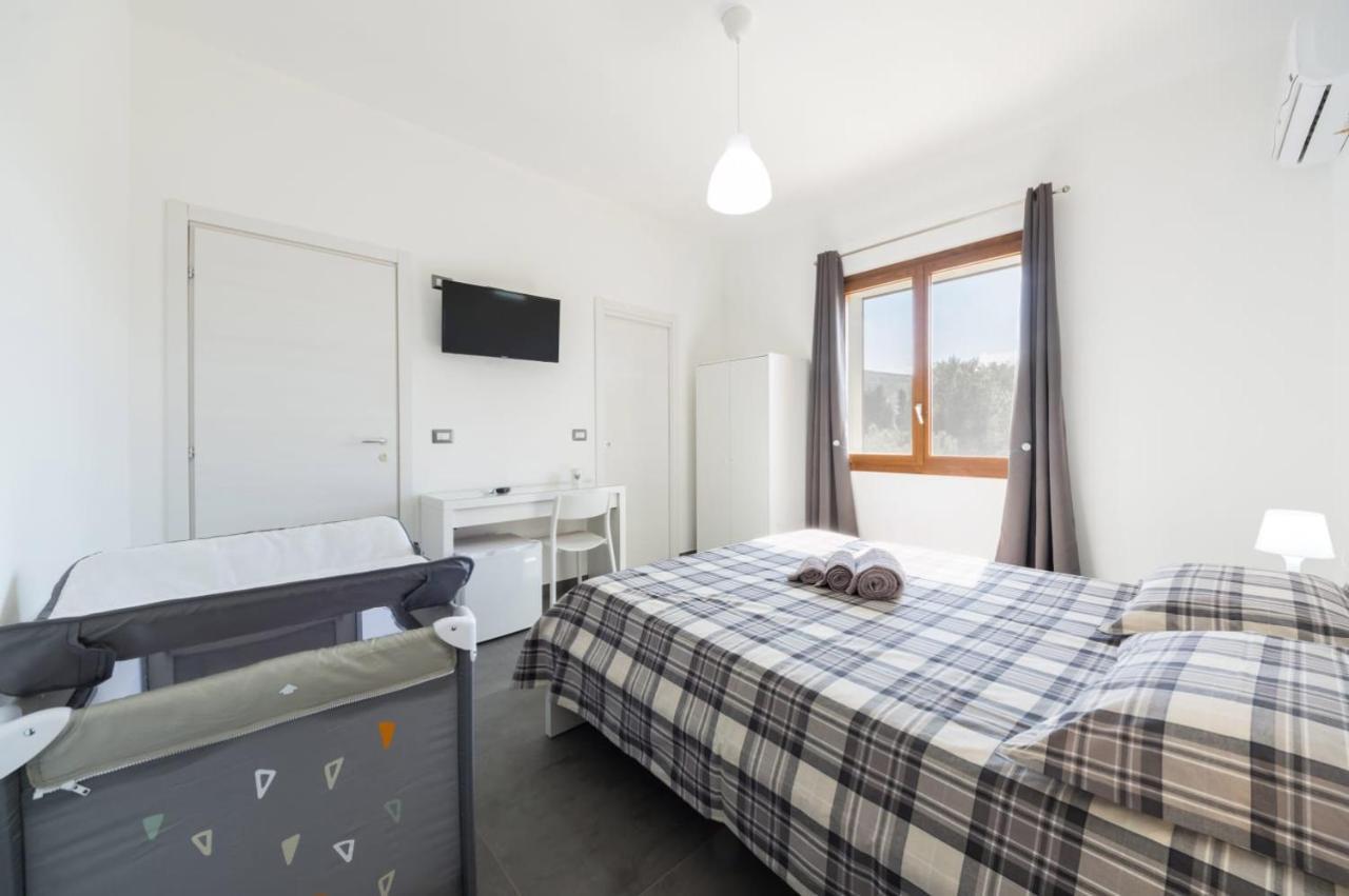 B&B Il Sogno Di Mario 카르보니아 외부 사진